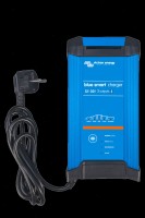 [BPC123047002] VICTRON BLUESMART IP22 CHARGER 12/30  230V
