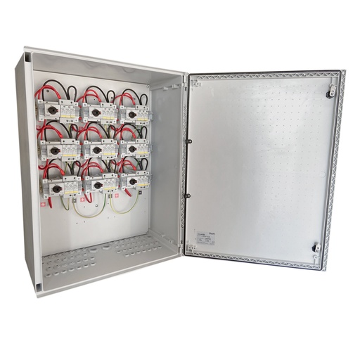 [SLA11025P20/9] ARMARIO CONEXIÓN 1000V PV - 9 MPPT 1 STRING FUS 20A - SECCIONADOR 25A + PROTECTOR SOBRETENSIONES CLASE II